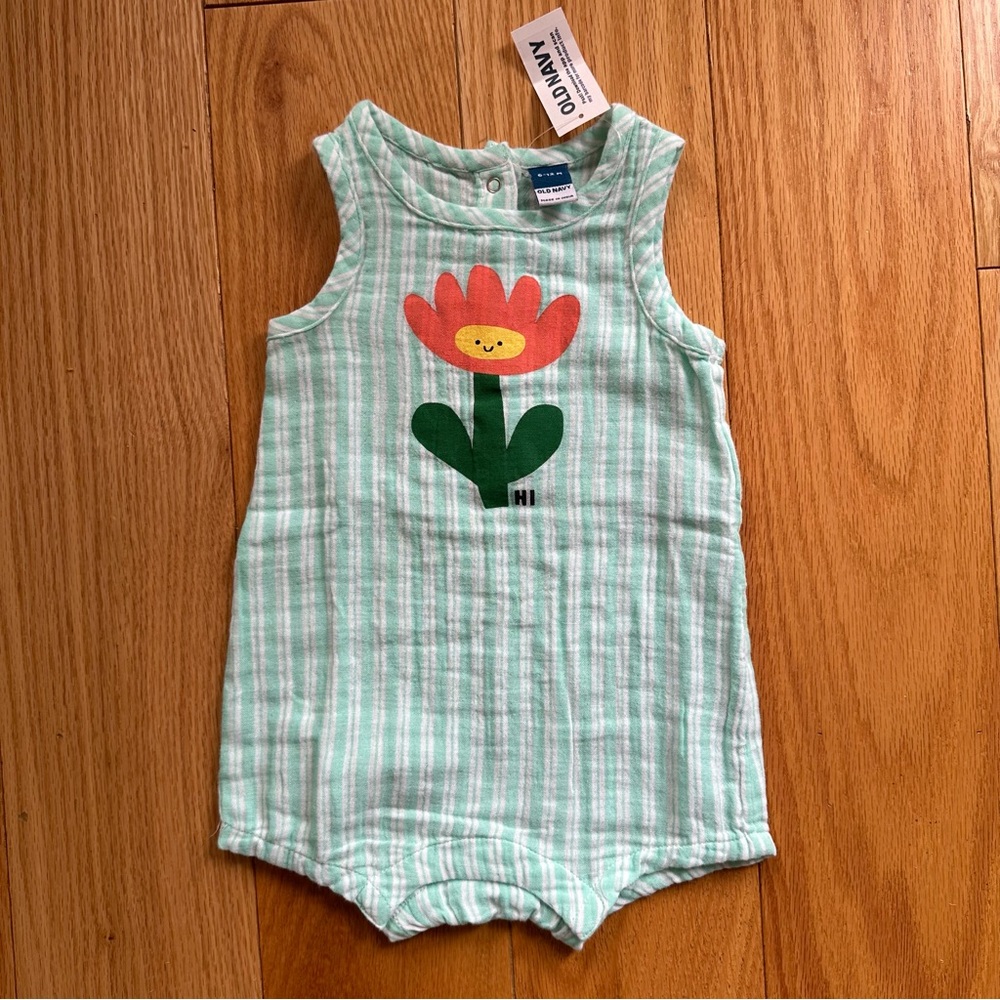 6-12M Old Navy baby printed sleeveless romper green and white